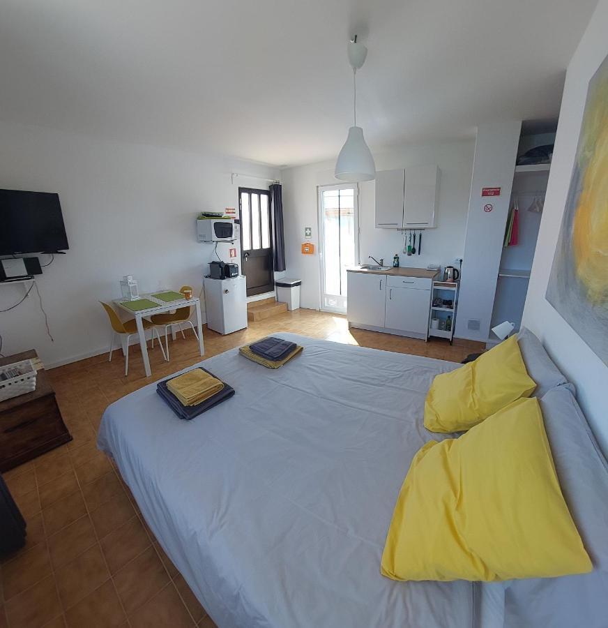 "Oliveiras" Appartement Typique Avec Terrasse Et Piscine โลว์เล ภายนอก รูปภาพ