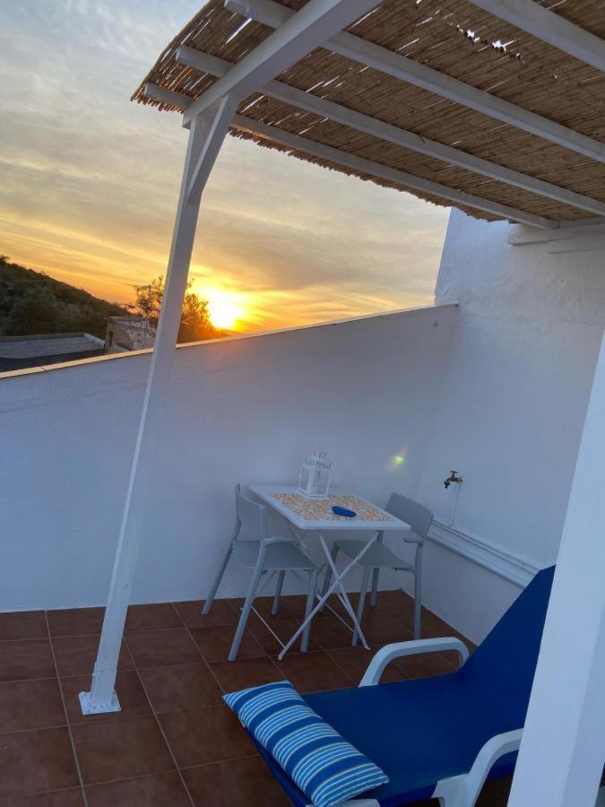 "Oliveiras" Appartement Typique Avec Terrasse Et Piscine โลว์เล ภายนอก รูปภาพ